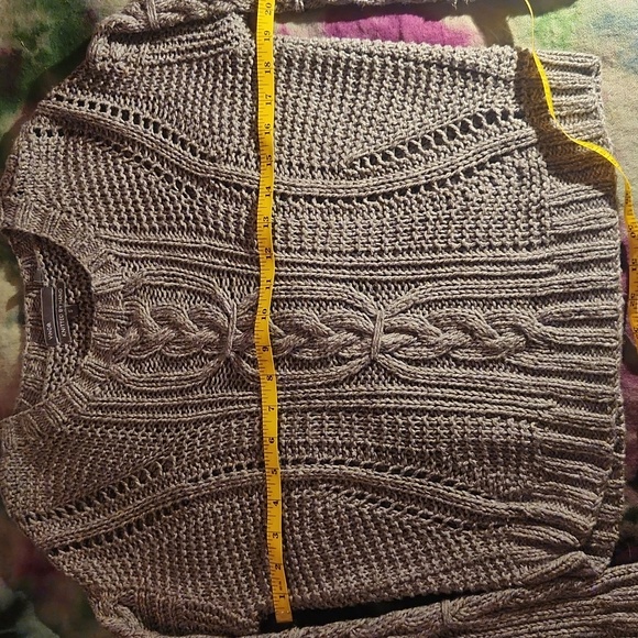 VINCE Chunky Knit Sweater Size Small - Picture 5 of 11